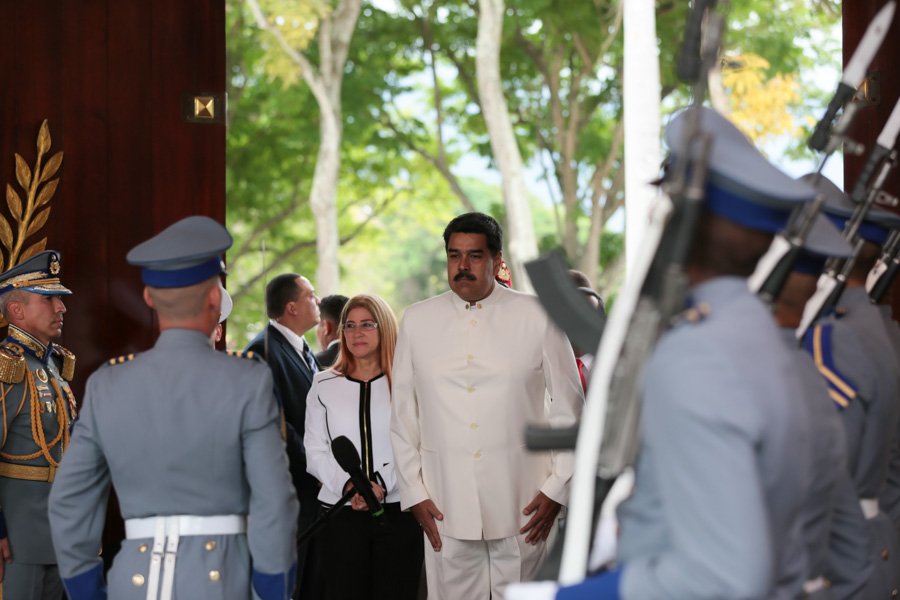 Maduro ratificó a Vladimir Padrino López como ministro de la Defensa
