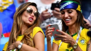 La polémica medida de la FIFA para terminar con el acoso sexista durante el Mundial
