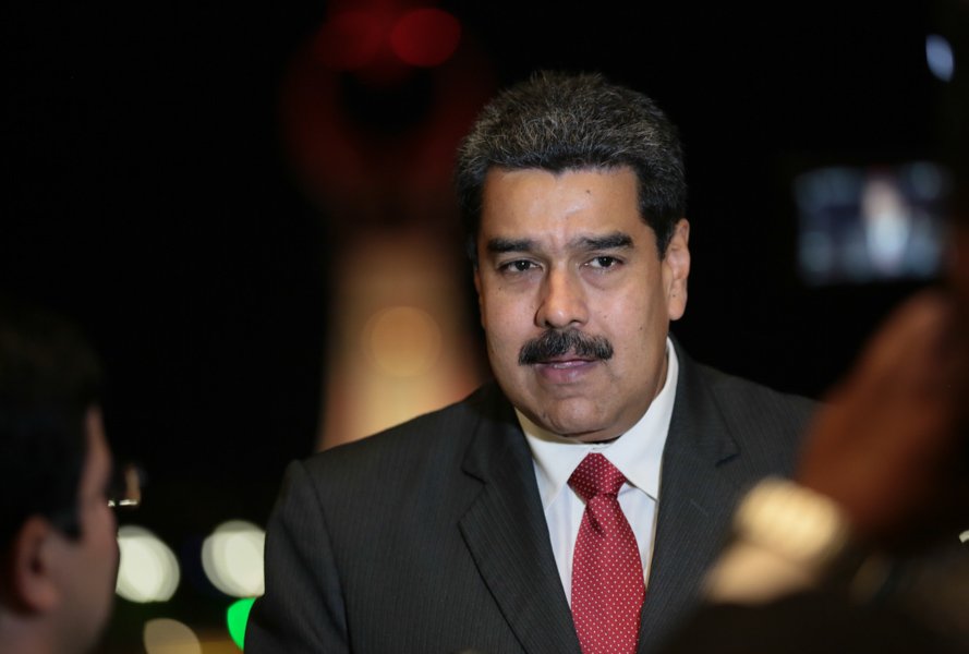 Maduro ahora buscando en Estambul inversiones turcas para Venezuela