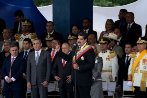 Maduro promete “justicia” contra promotores de la guerra económica que él mismo inventó