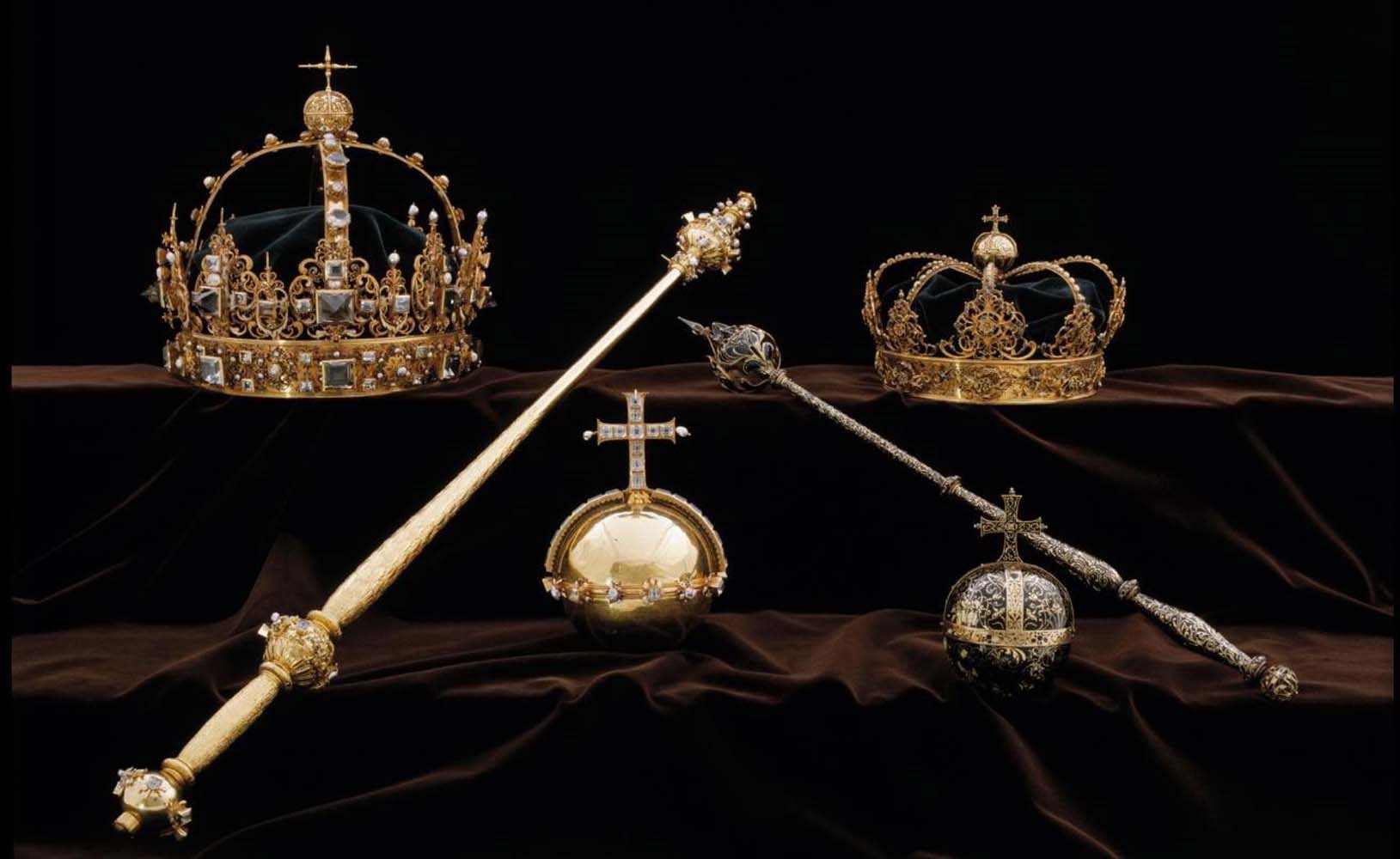 Insólito: Ladrones sustrajeron coronas de reyes suecos de catedral y escaparon en una lancha