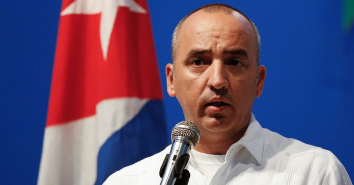 Cubanos en el exterior podrán participar en consulta de nueva Constitución