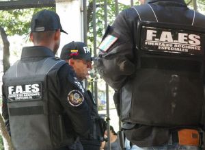 Encarcelan a ocho policías por la muerte de dos menores de edad en El Valle