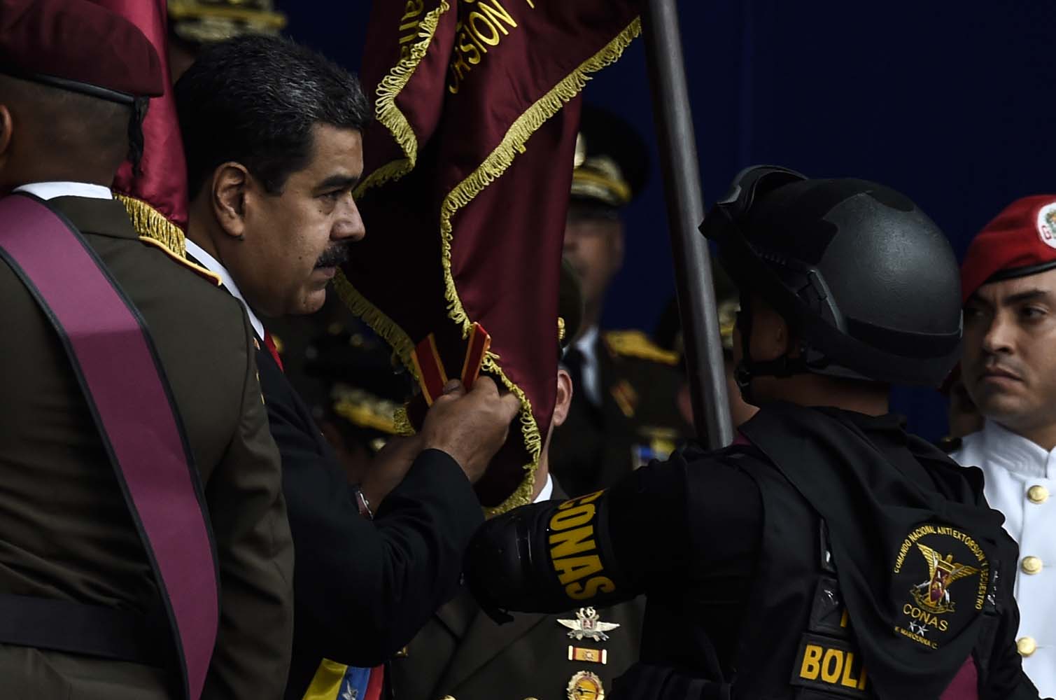 Editorial Bloomberg: El quiebre de Venezuela se está acelerando