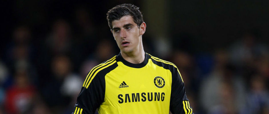 Sarri tiene la esperanza de retener al guardameta Courtois en el Chelsea