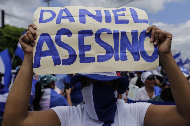 Capital nicaragüense otra vez estremecida por violencia en las calles