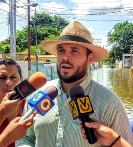 Niña de 10 meses muere por falta de soluciones a inundaciones en Bolívar