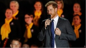 El príncipe Harry habló de su futuro hijo en un emotivo discurso en los Juegos Invictus