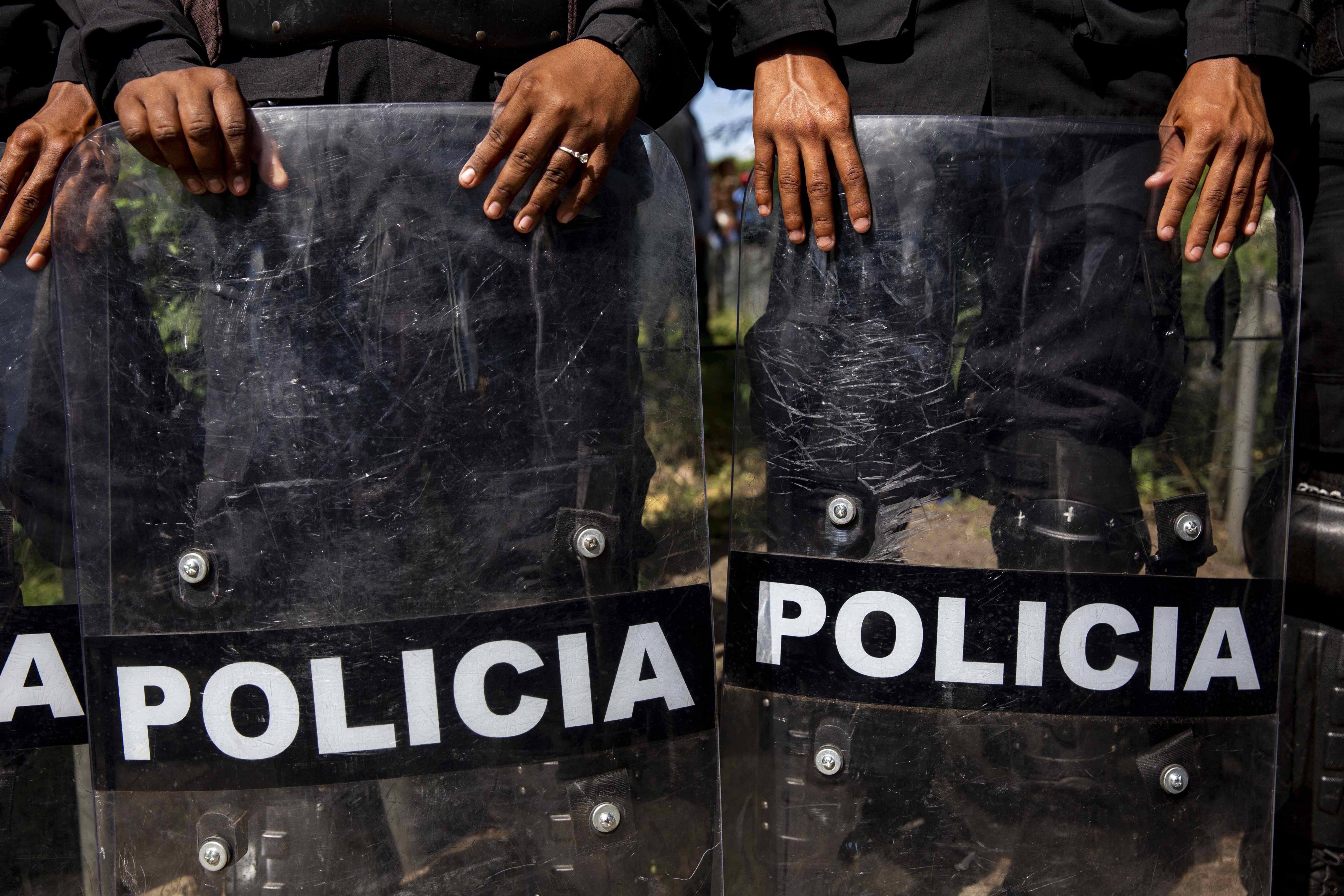 Familiares preocupados por salud de 21 presos mayores de 60 años en Nicaragua