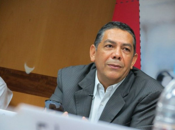 Sabor a “patria”: A este ex director de Conatel se le fue la luz… como a un venezolano cualquiera