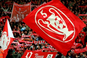 El Liverpool recauda 60.000 libras para un aficionado herido en Champions