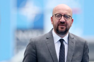 Primer ministro belga Charles Michel anuncia su renuncia ante la cámara de diputados