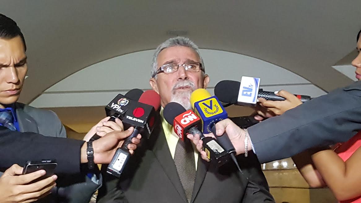 Diputado Luis Lippa: El Gobierno tiene la posibilidad de garantizar la alimentación de los venezolanos