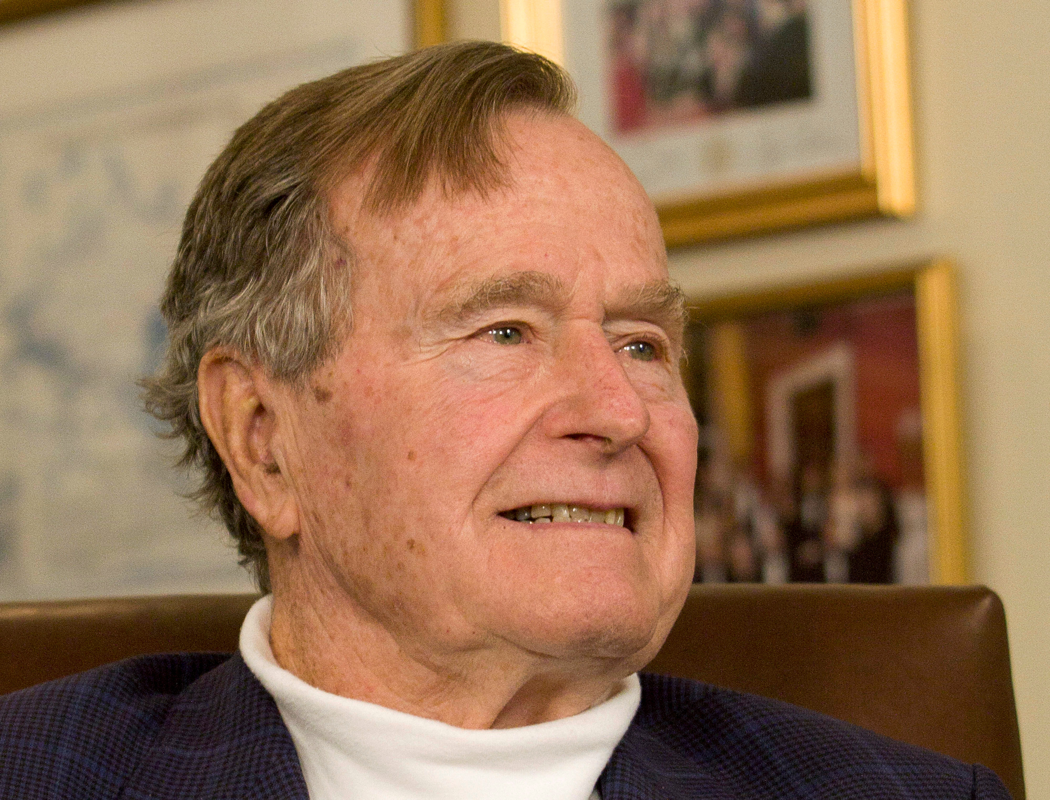 Murió George Bush padre a los 94 años