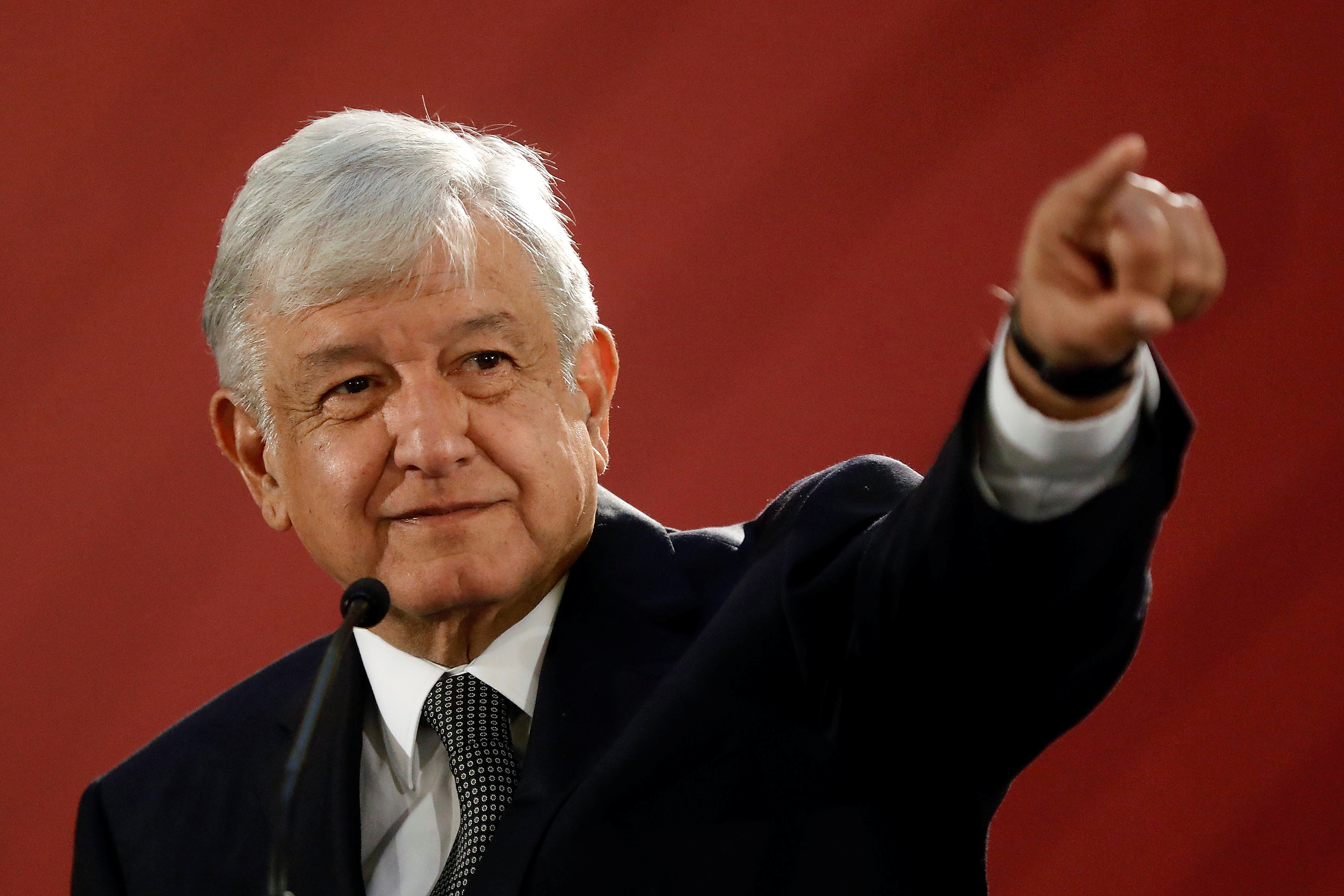 López Obrador dice que habló por teléfono con Donald Trump sobre migración