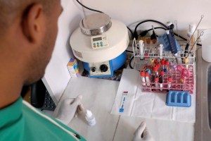Alrededor del 50% de los pacientes con VIH de Aragua han migrado para no morir