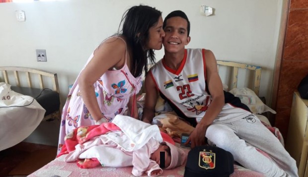 La primera bebé nacida en Navidad en Perú es de padres venezolanos