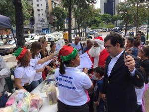 Hijos de presos políticos recibieron juguetes de Foro Penal en víspera de Navidad (Fotos)