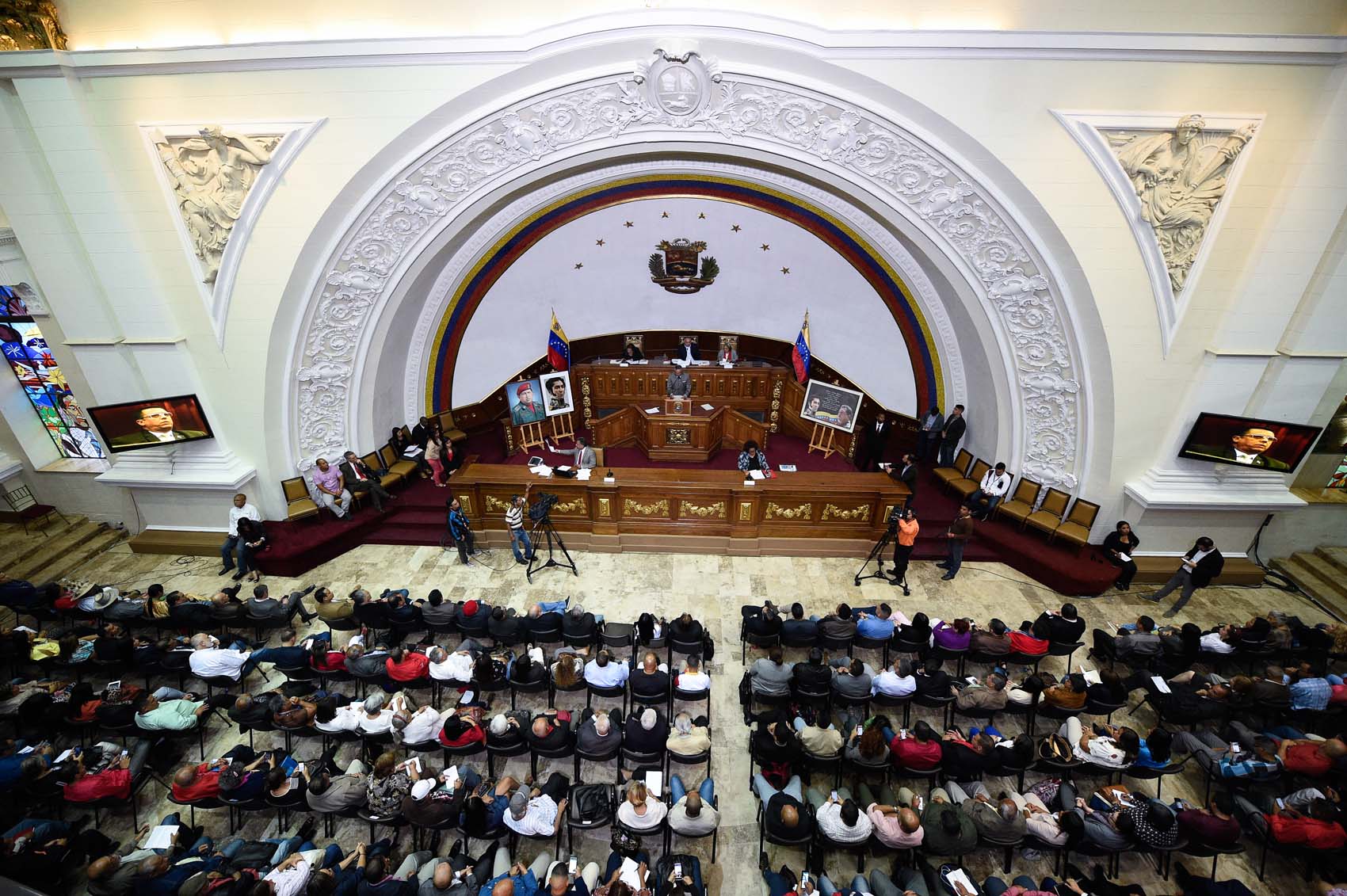 Constituyente cubana viola inmunidad parlamentaria a diputados de la AN