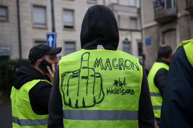 Macron anuncia nuevas medidas para salir de la crisis de los chalecos amarillos