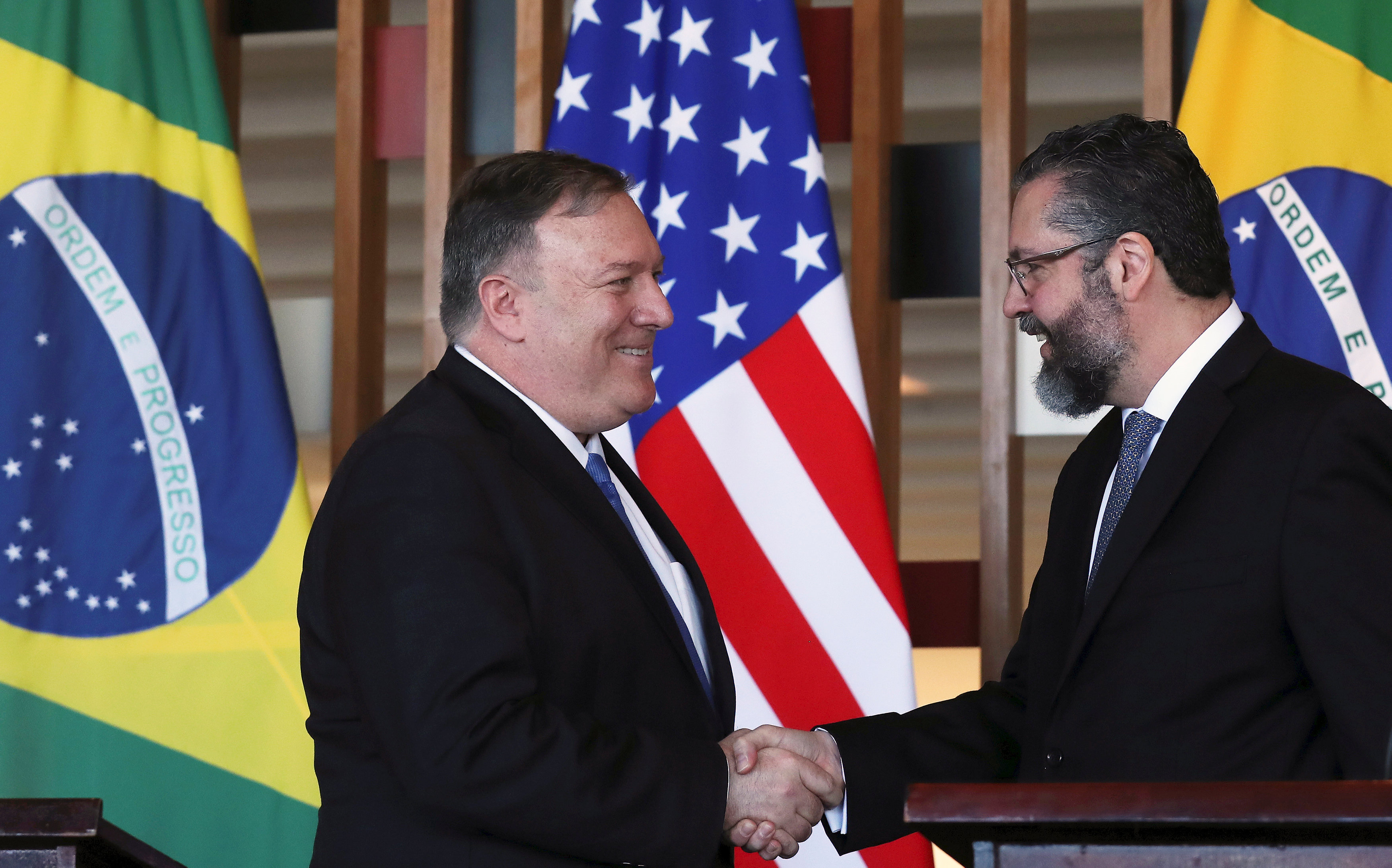 Estados Unidos y Brasil trabajarán juntos contra regímenes autoritarios