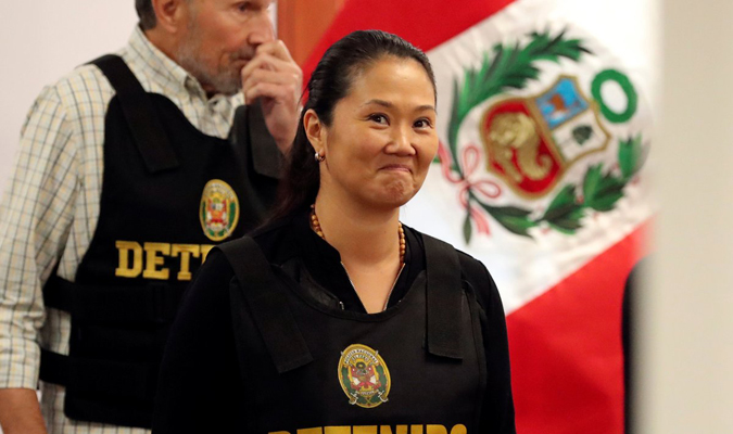 Keiko Fujimori seguirá detenida, ratifica tribunal