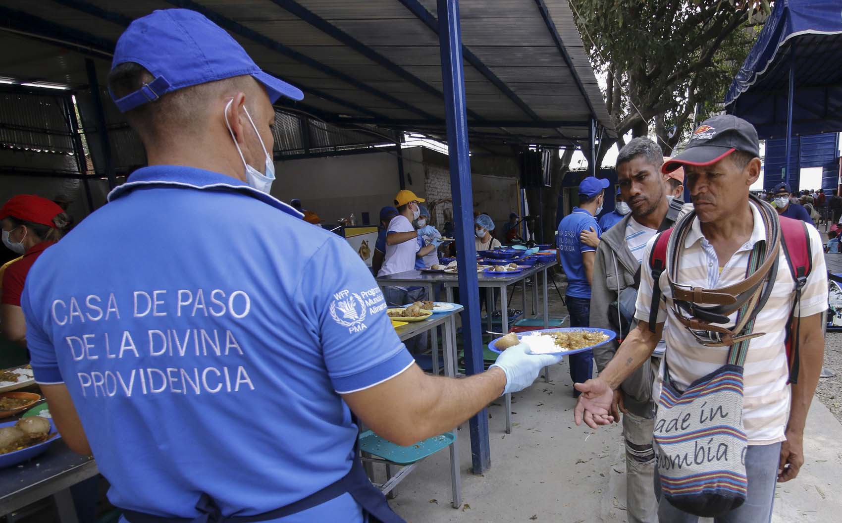 Cruz Roja atiende a más de siete mil migrantes venezolanos en Bogotá (Video)