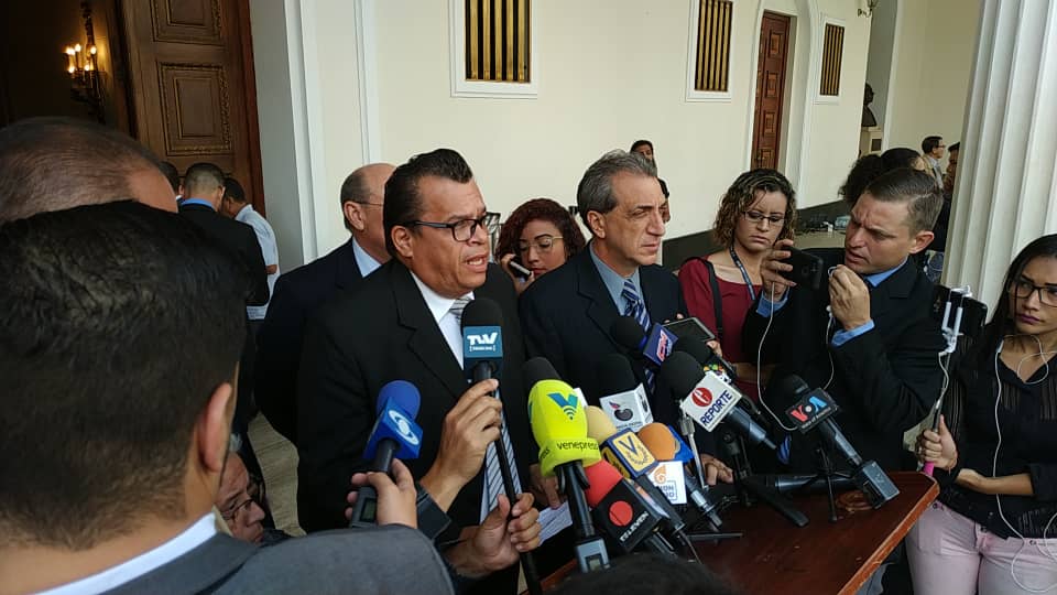Juan Pablo García: Hay que romper con la repartición de cuotas como esquema para decidir nuevo CNE