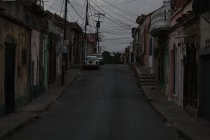 Denunciaron que Venezuela registra un promedio de 655 fallas eléctricas cada día