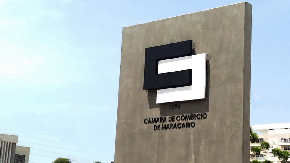 Cámara de Comercio de Maracaibo: Entre flexibilizar y restringir, se nos apaga el país