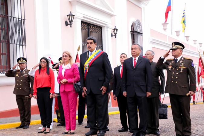 Multimillonarios, testaferros, boliburgueses y bancos en la mira de EEUU por hacer negocios con Maduro