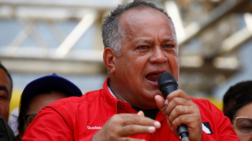 EN VIDEO: Así entrena Diosdado junto a colectivos encapuchados para “defender la paz”