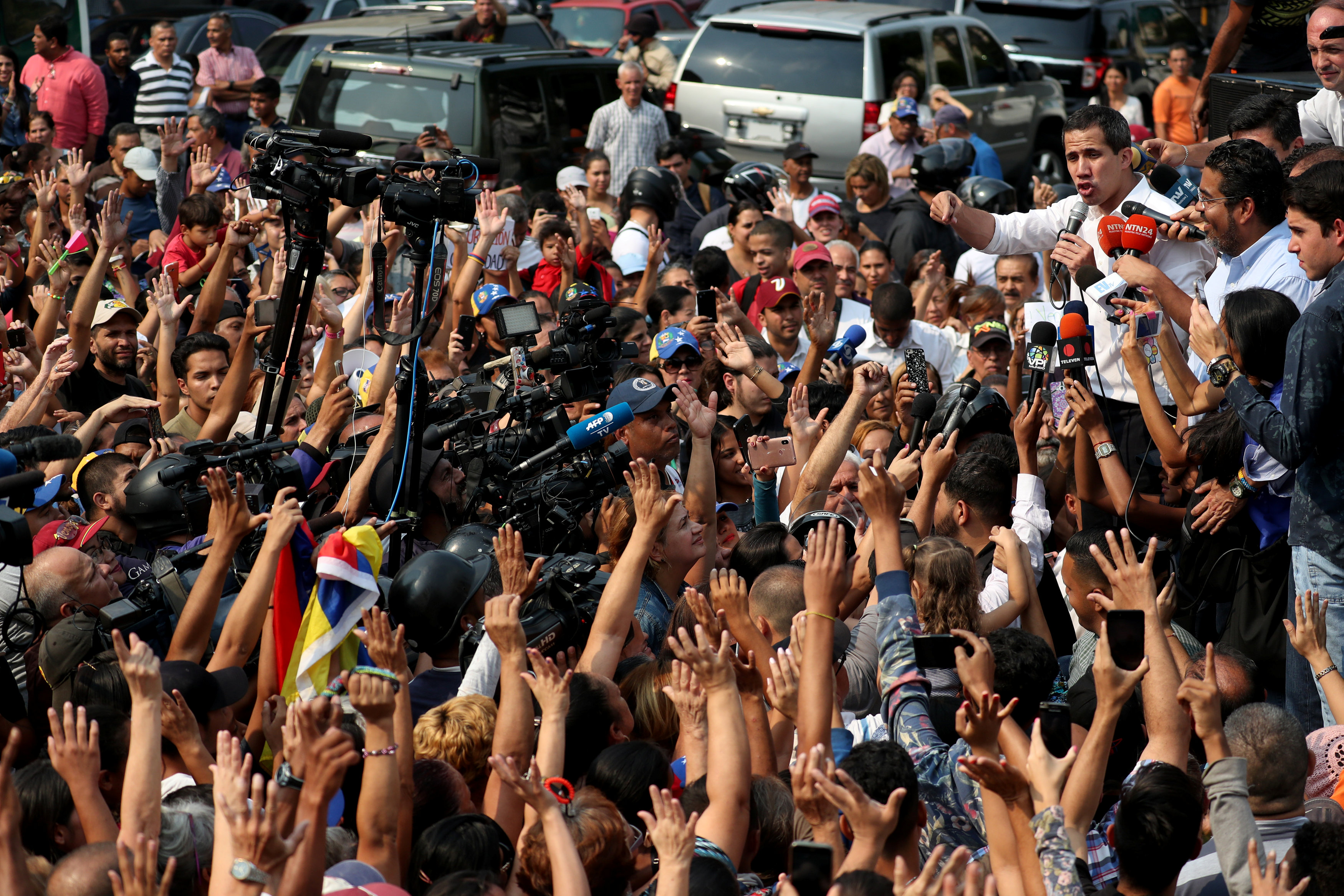 Así se vieron las calles de Caracas tras la convocatoria de Guaidó #10Abr (VIDEOS)