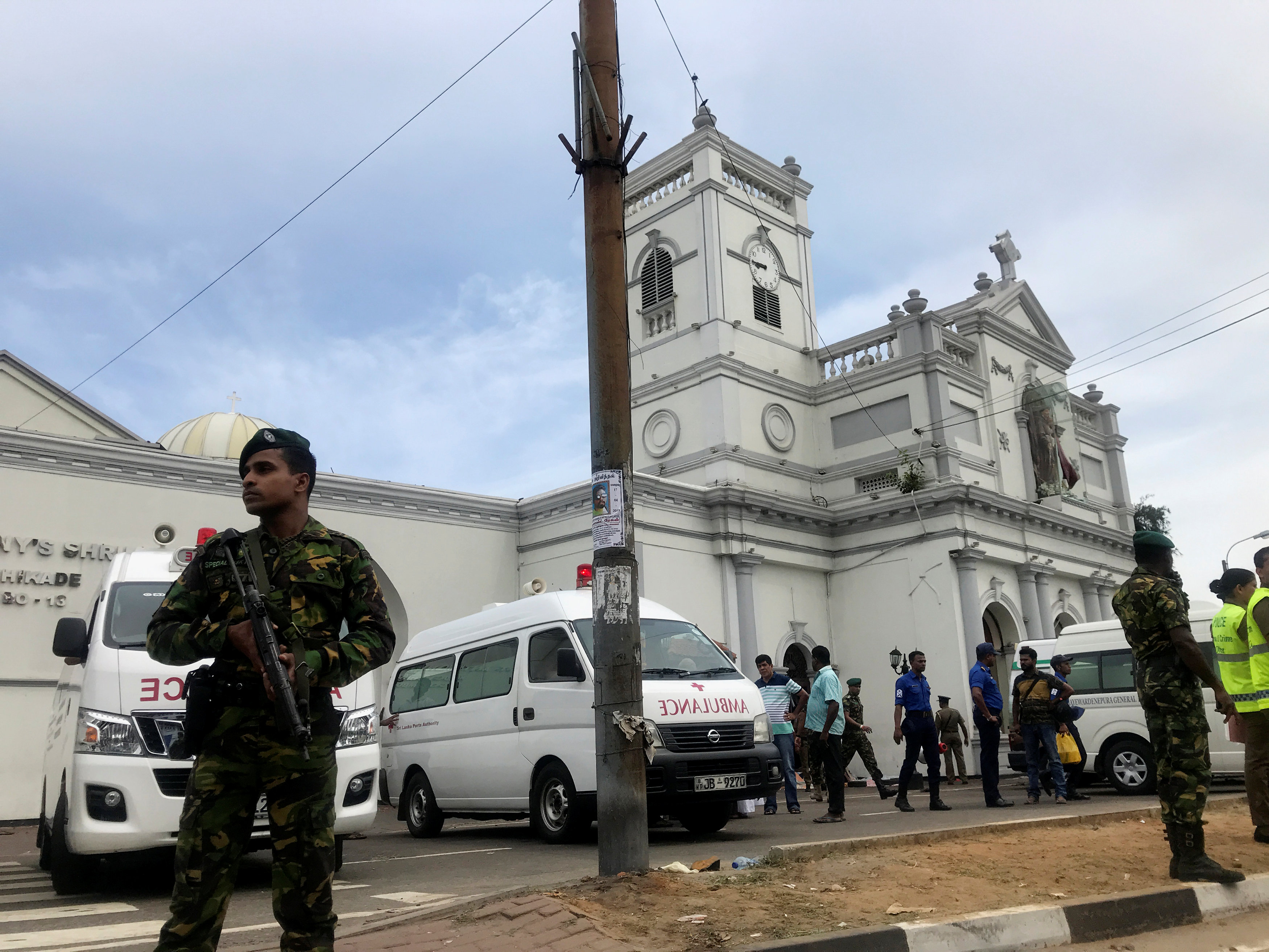 Al menos 15 muertos en una operación contra islamistas en Sri Lanka