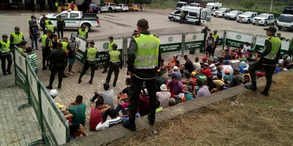 Por “mal comportamiento” 300 venezolanos serán deportados de Colombia