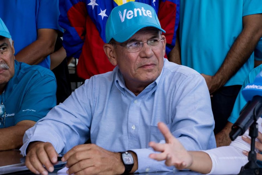 Omar González: Maduro se aferra al poder y se burla de las amenazas