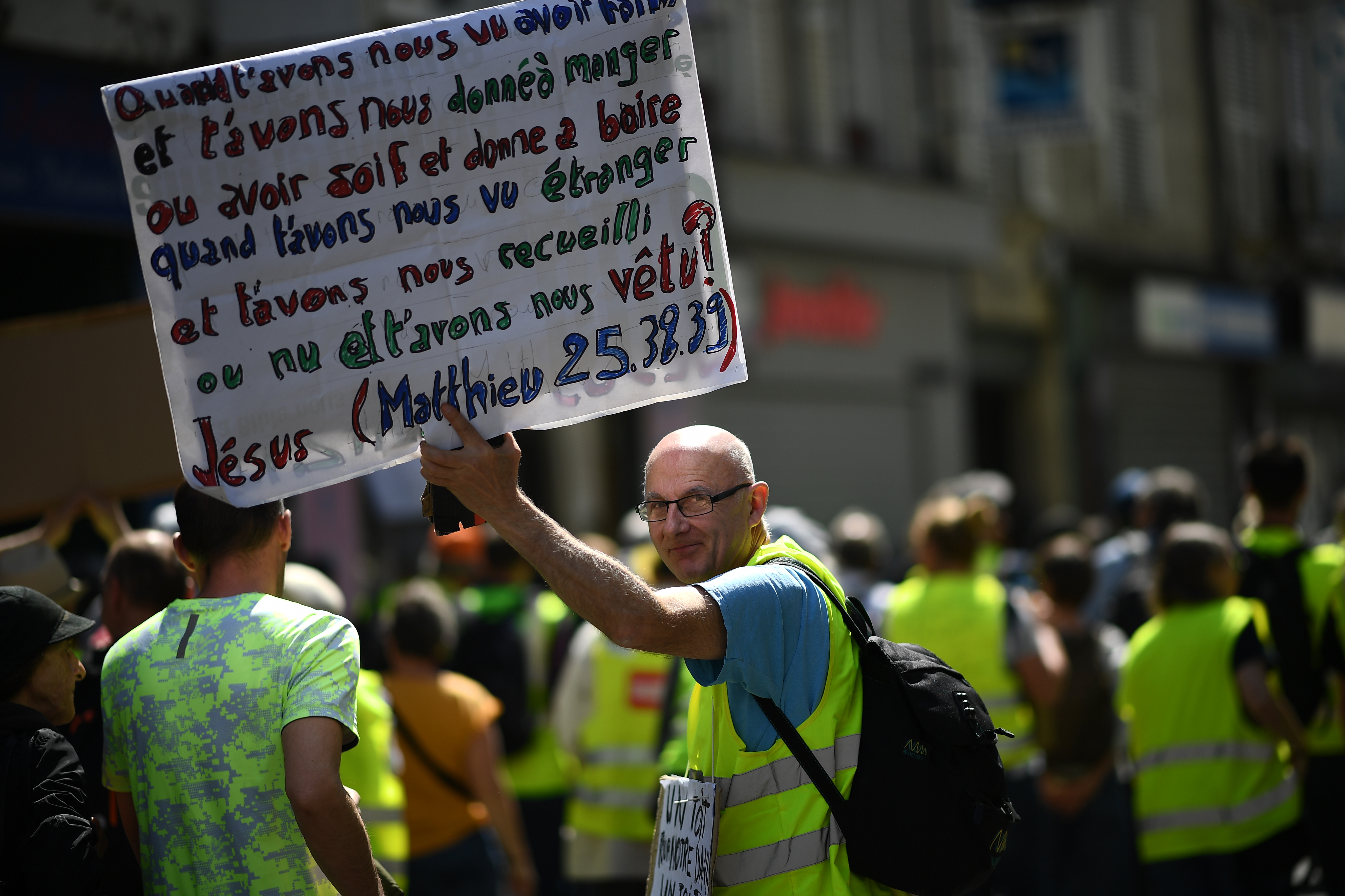 Sábado tenso en París ante nuevas manifestaciones de chalecos amarillos