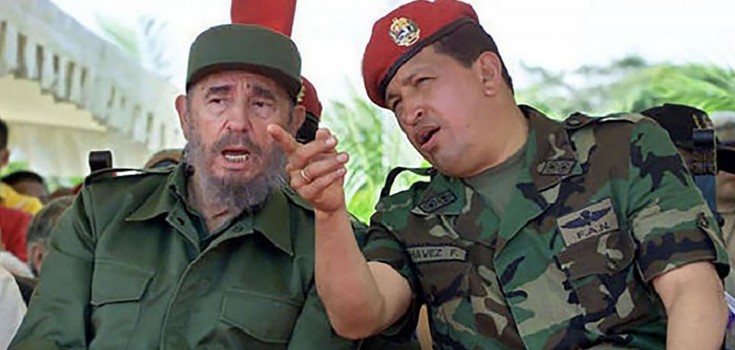 Un ex secretario privado de Hugo Chávez aseguró que Fidel Castro “lo encegueció con mujeres y brujería”
