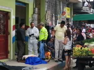 Sicarios acribillan a venezolano en Quito