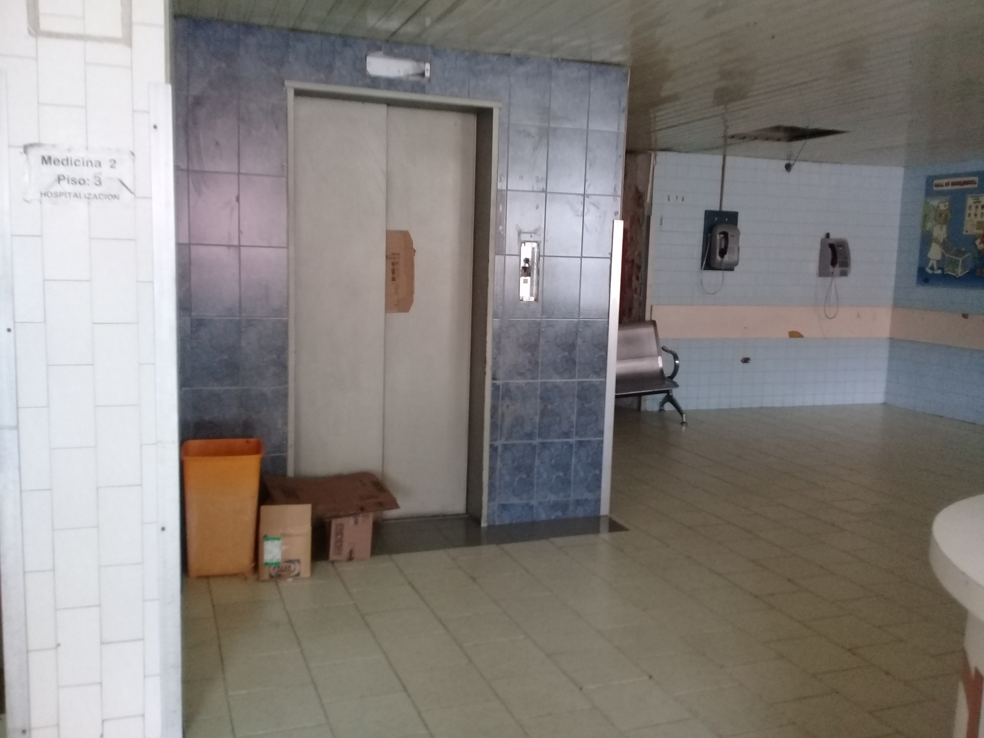 “Es inhumano”: GNB alertó que no sirven los ascensores del Hospital JM de los Ríos (Video)