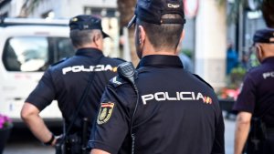 Dos españolas contratan a un asesino y lo denuncian por no cumplir