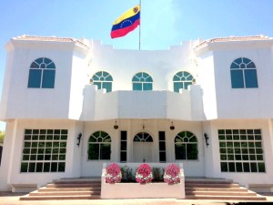 Denuncian que personal cubano ocupó embajada de Venezuela en Abu Dabhi
