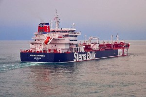 Reino Unido comienza a escoltar a sus buques en el Estrecho de Ormuz