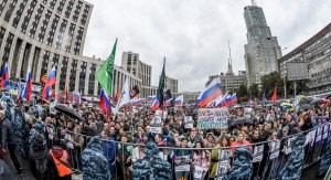 La oposición rusa persiste y vuelve a salir a la calle en Moscú