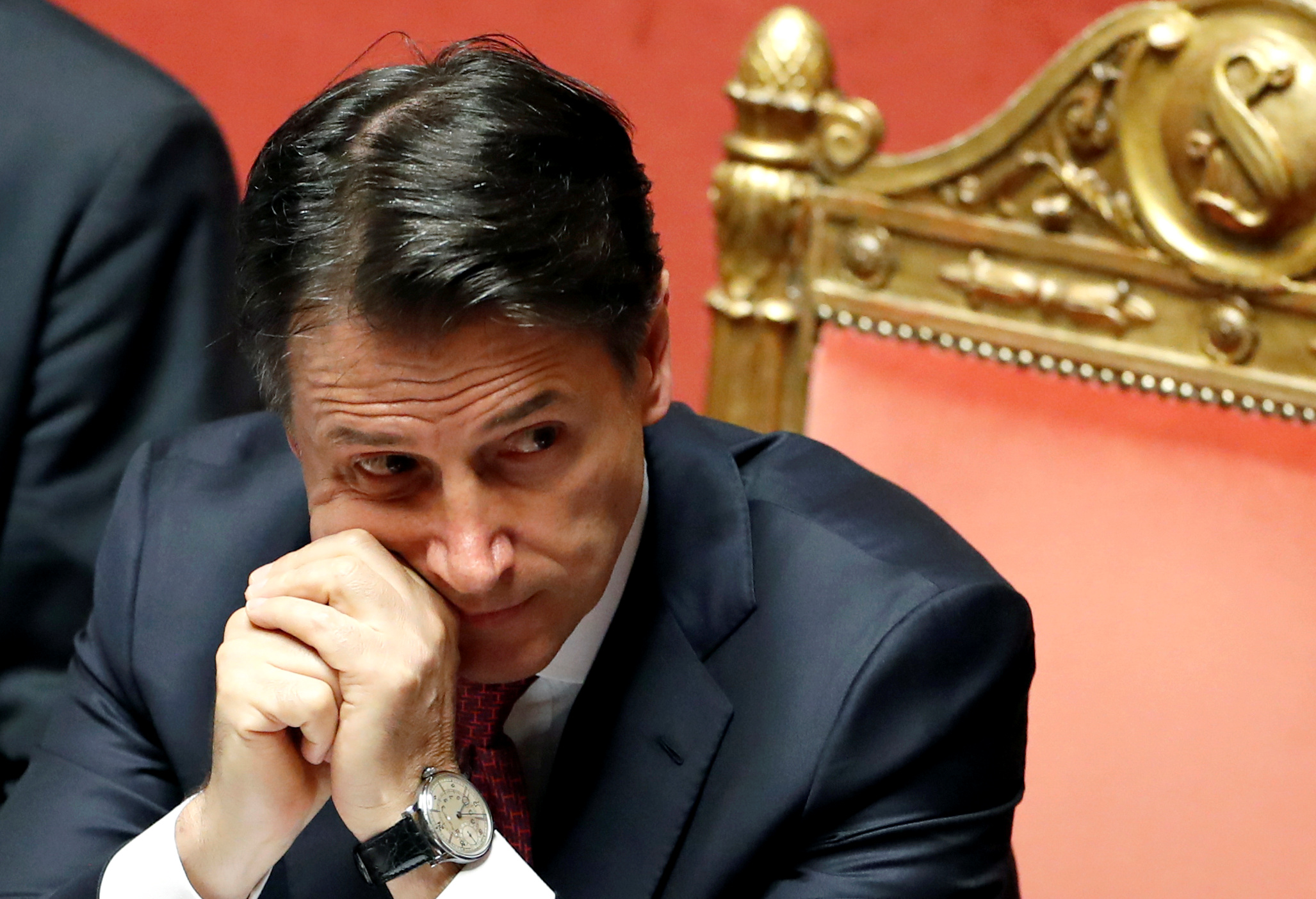Partidos italianos piden al presidente Conte que explique la crisis en el Parlamento