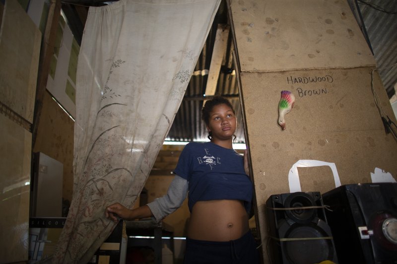 La crisis empuja a las venezolanas a la “maternidad forzada”