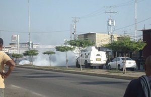 GNB reprime protesta por cortes eléctricos en Ciudad Ojeda #1Ago (fotos)