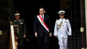 ALnavío: En Perú la parálisis política pone en peligro el milagro económico