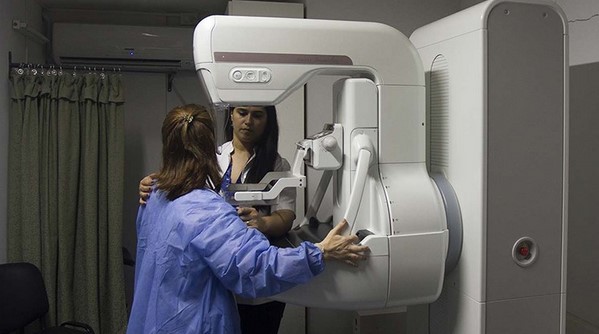 Mamografía para detectar el cáncer de mama: Técnica útil pero a veces sobrevalorada