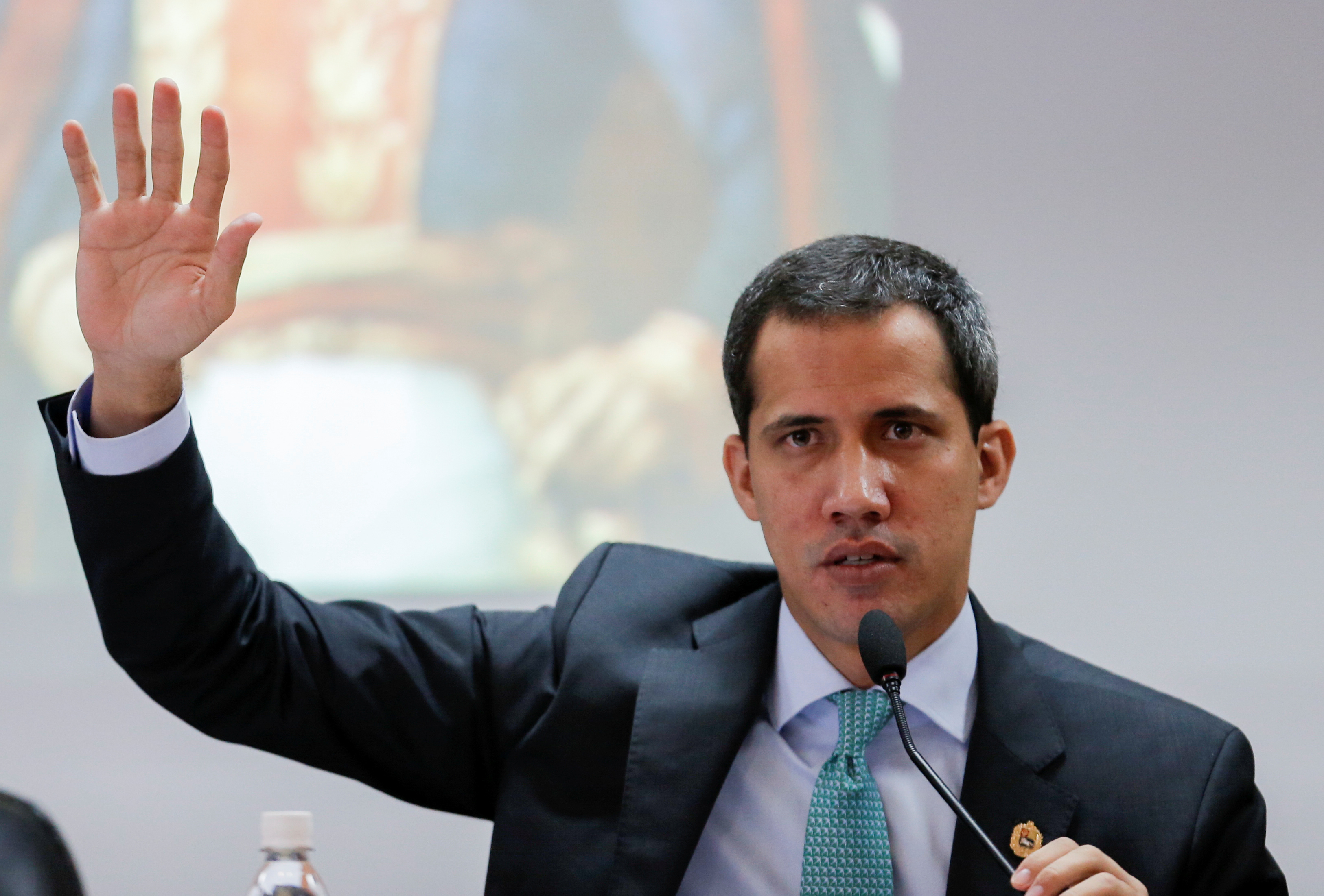 Juan Guaidó lanza severa advertencia a los grupos narcoguerrilleros (VIDEO)